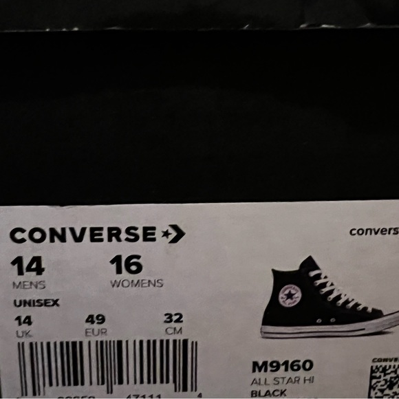 Converse Chuck Taylor All Star UNISEX HIGH TOP White/Black Sneakers M9160 NWT - Picture 4 of 4
